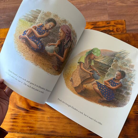 Vintage 1998 Elizabeti's Doll Paperback Book - Picture 5 of 7